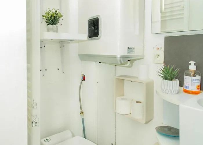 Apartment Serenty - Champs Elysees & Arc De Triomphe *